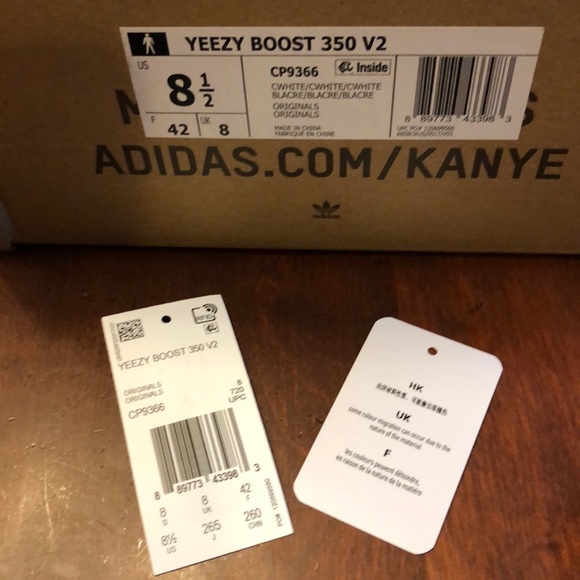 Yeezy Boost 350 V2 Cream - Picture 4 of 16